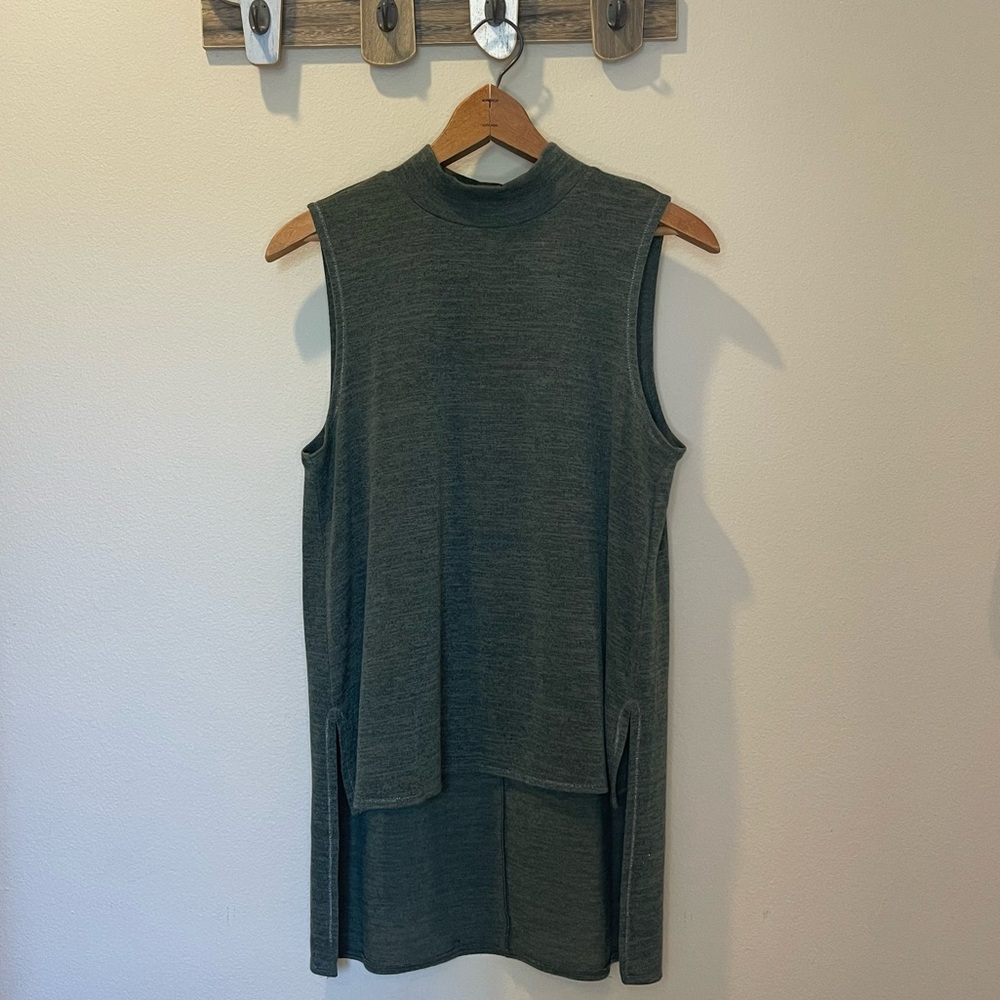 Juicy Couture Olive Green Mock Neck High-Low Sleeveless Top Size L